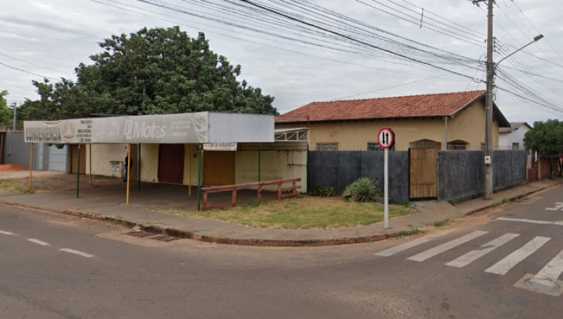 Imóvel residencial com 85m²+60m² em terreno de 360m² (Campo Grande-MS)