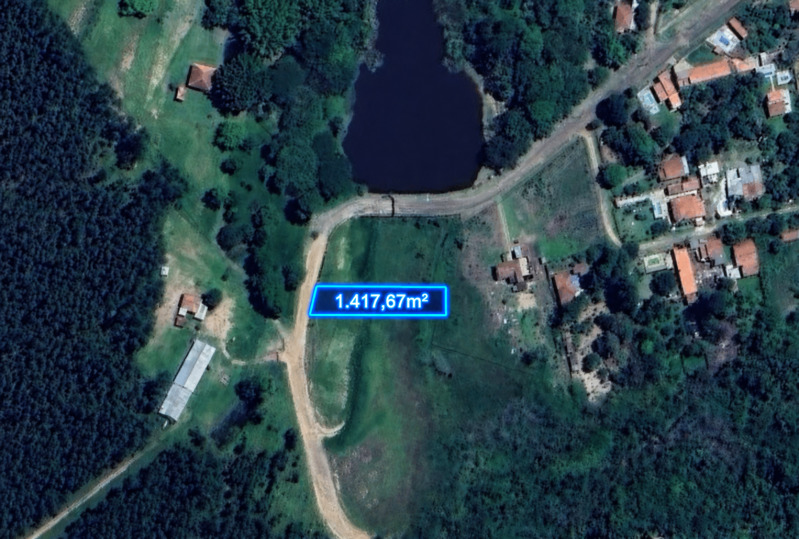 TERRENO COM ÁREA DE 1.417,67 m² (LOTE 03) - BOTUCATU - SP
