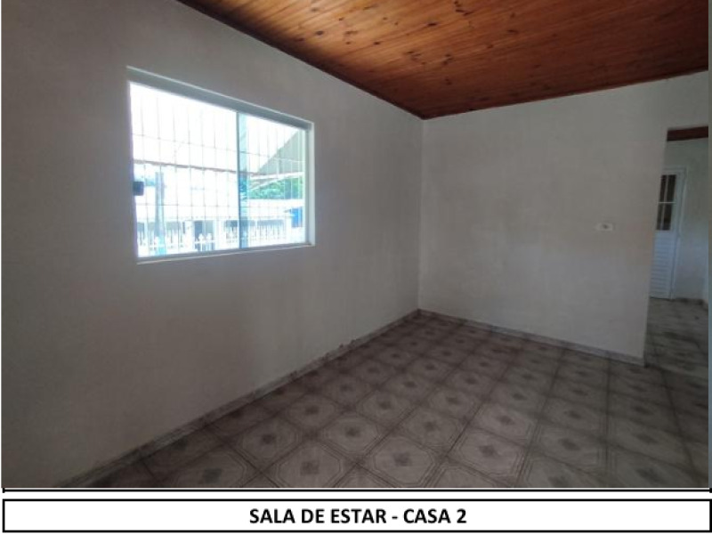 Casa com 4 quartos no Santa Terezinha (foto 11 de 18)