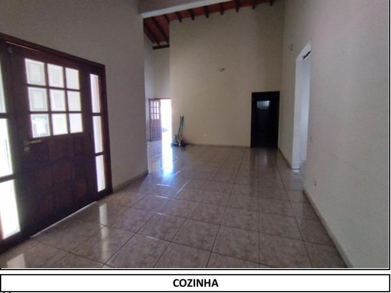 Casa com 3 quartos (foto 7 de 20)