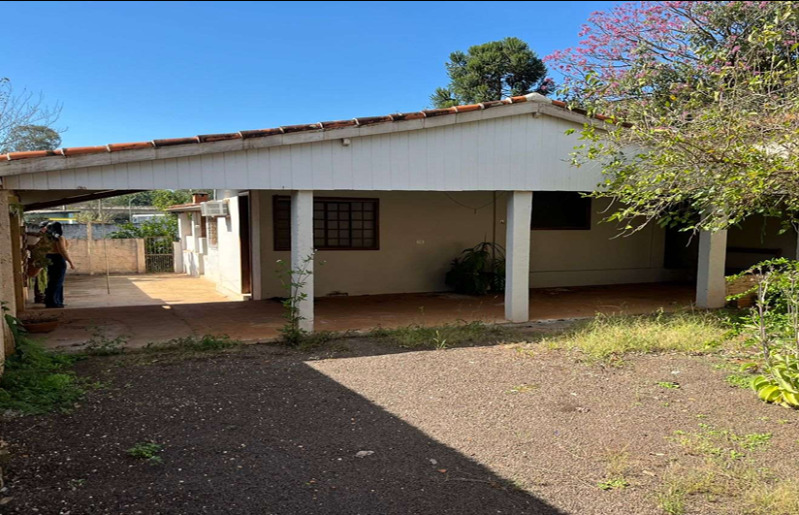 Imóvel Residencial com área construída de 135m² e Terreno de 320m²