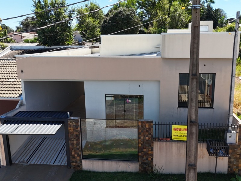 Casa com 3 quartos no Loteamento Acquaville (foto 1 de 21)