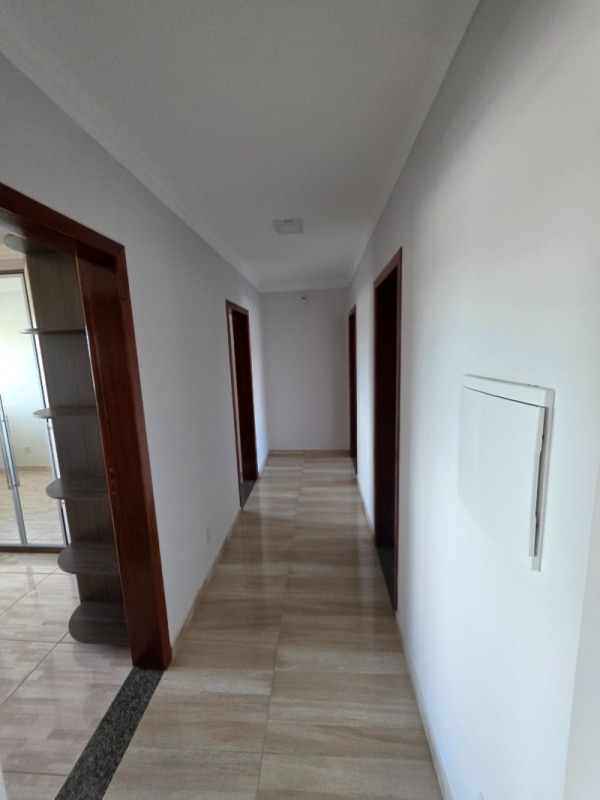 Apartamento com 3 quartos no Centro (foto 8 de 22)