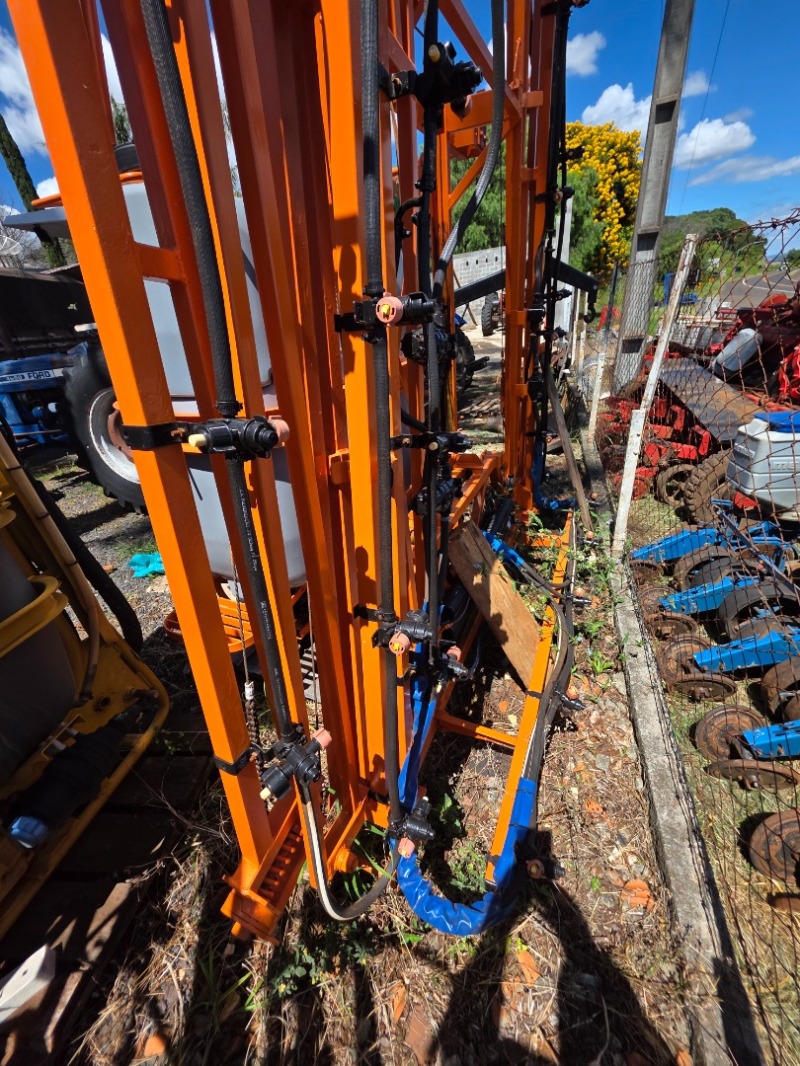 Foto 10 de 28: Pulverizador Jacto Condor 800 ano 2019