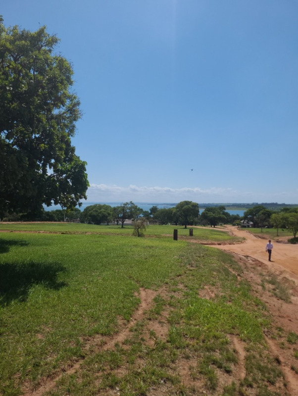 Terreno no Loteamento Riviera de Santa Cristina I - Arandu-SP (Lote 19 Quadra CZ)