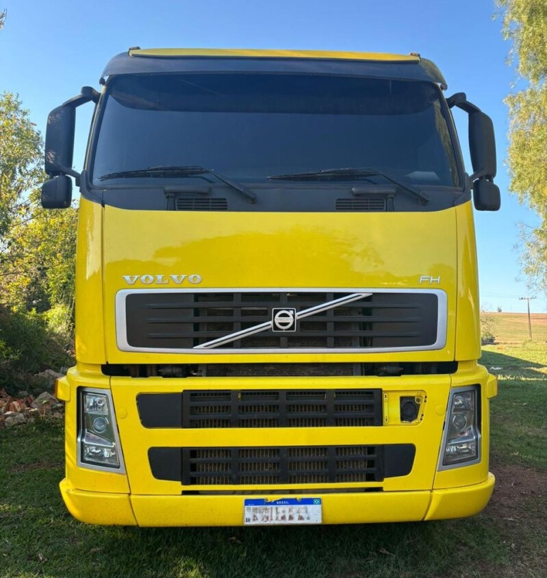 CONJUNTO CAMINHÃO VOLVO/FH 440 4X2T + 02 SEMI-REBOQUE RANDON (BITREM)
